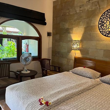 Catra Homestay Beach Apartments Candidasa Buitenkant foto