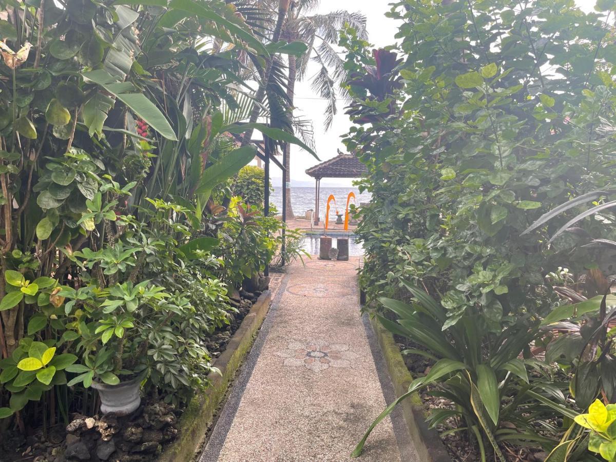 Catra Homestay Beach Apartments Candidasa Buitenkant foto